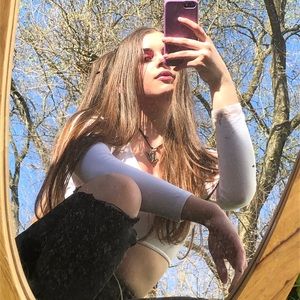 Meet your Posher, Alana